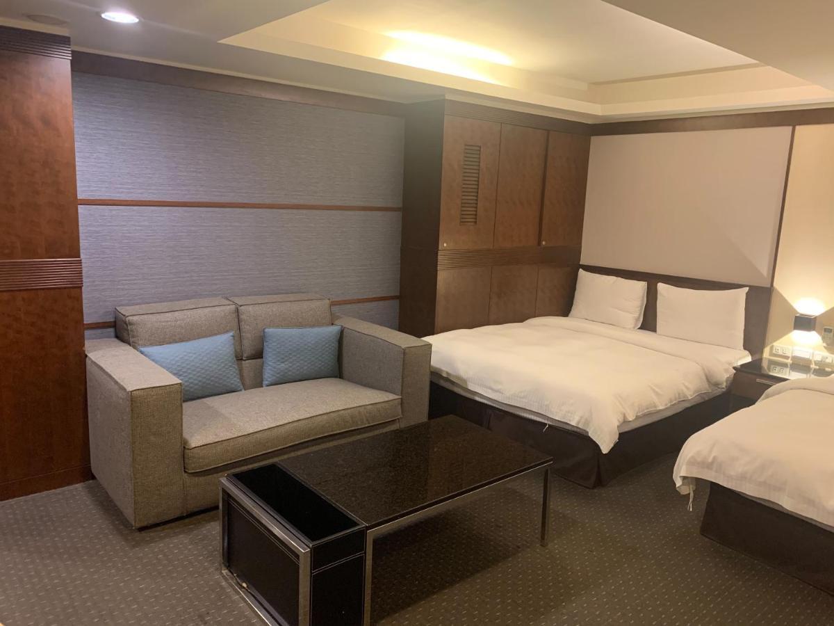 Sun Sweet Hotel Luodong Extérieur photo