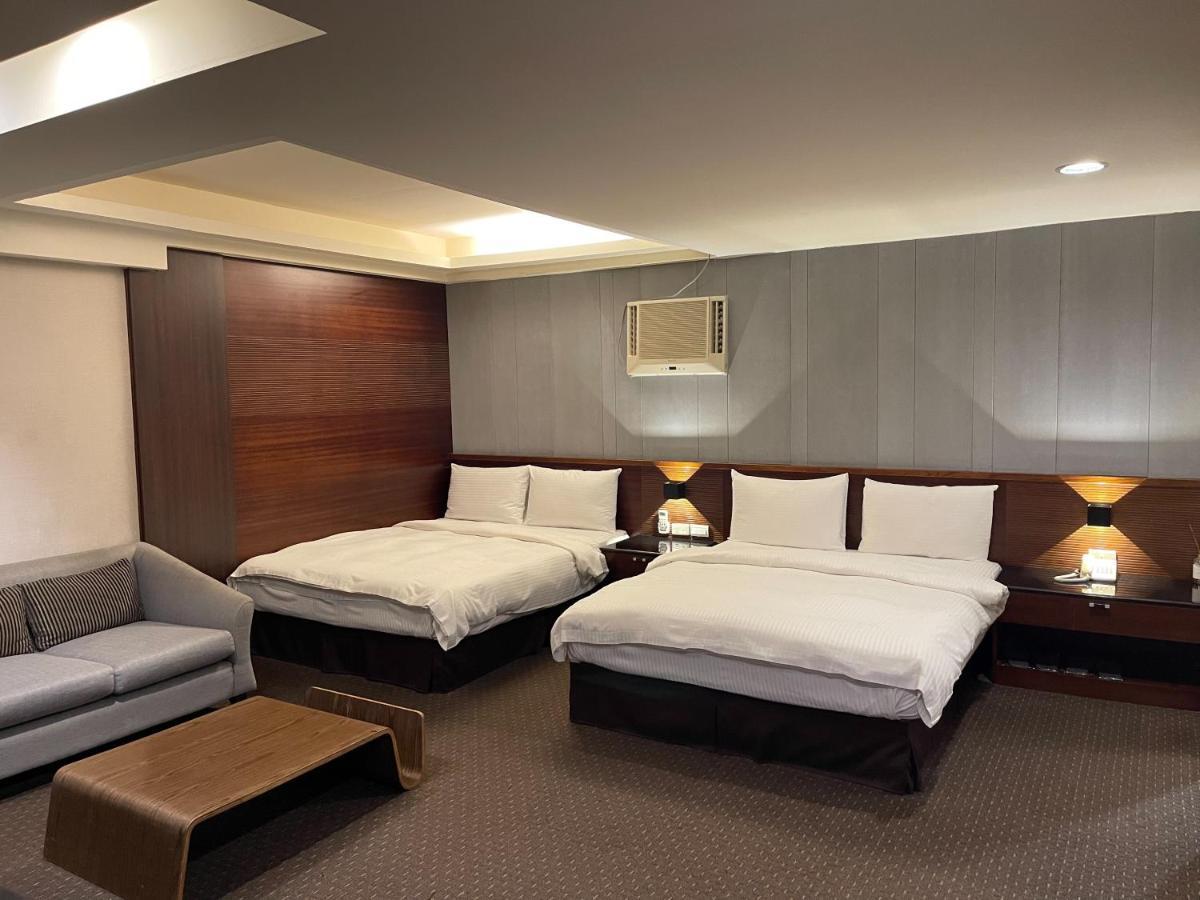 Sun Sweet Hotel Luodong Extérieur photo