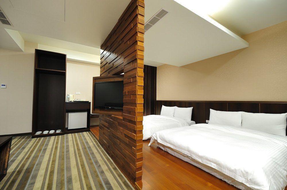 Sun Sweet Hotel Luodong Extérieur photo