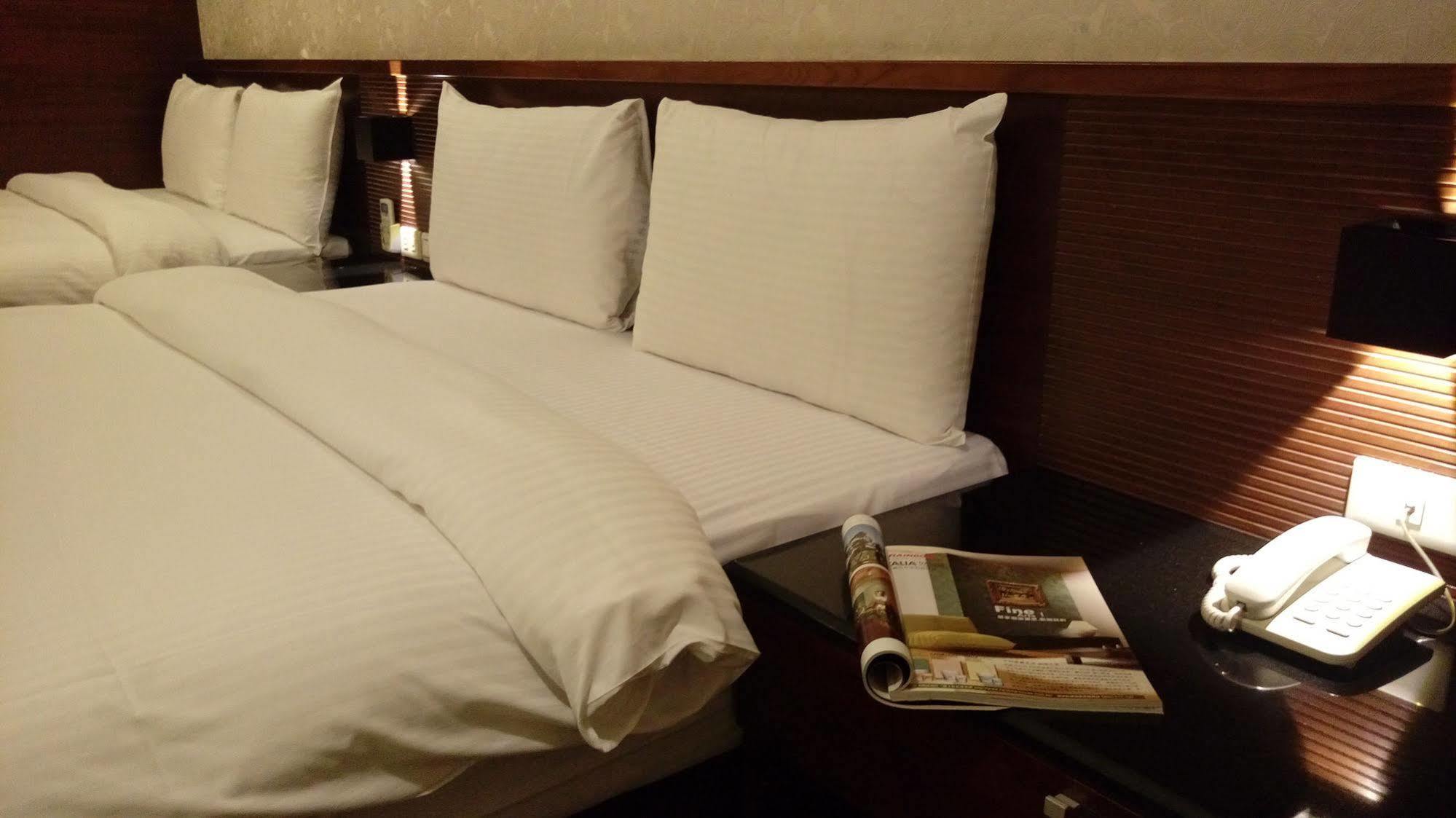 Sun Sweet Hotel Luodong Extérieur photo