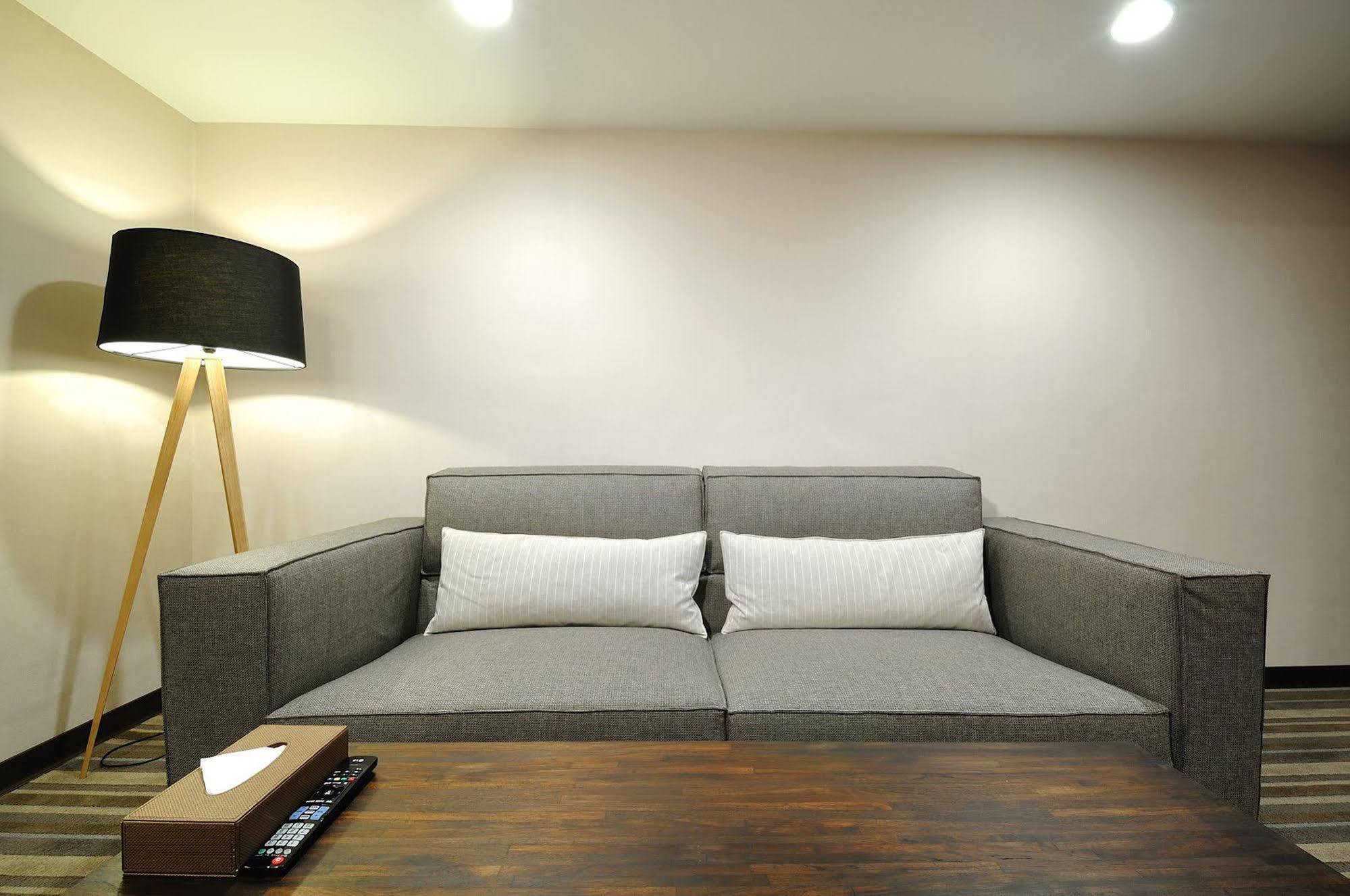 Sun Sweet Hotel Luodong Extérieur photo