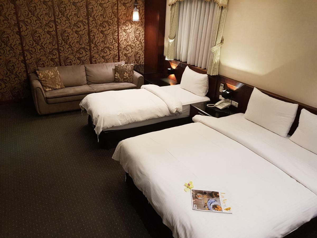 Sun Sweet Hotel Luodong Extérieur photo